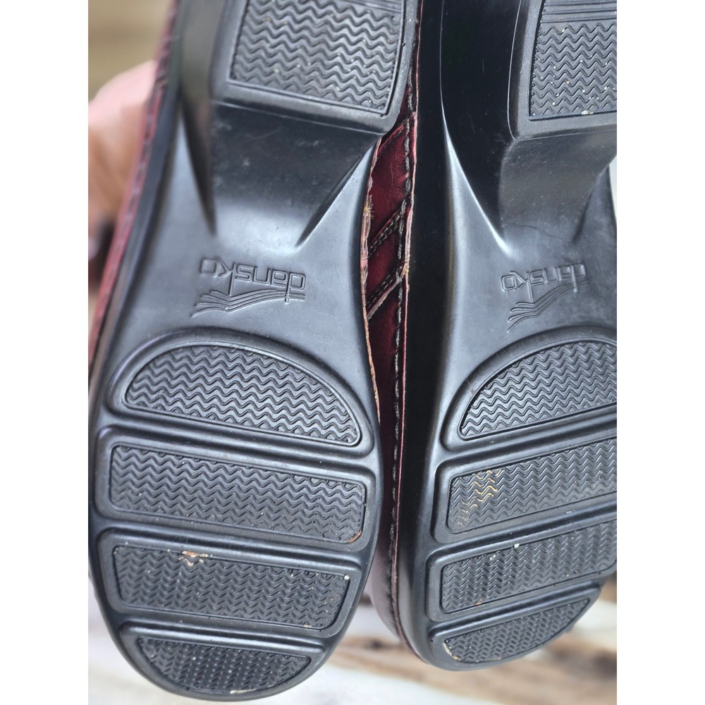 Dansko Burgundy Red Burnished Leather Clogs Button Strap Block Heel 37 Work - Picture 10 of 11